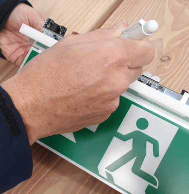 Noodverlichting controle en onderhoud door ANSUL